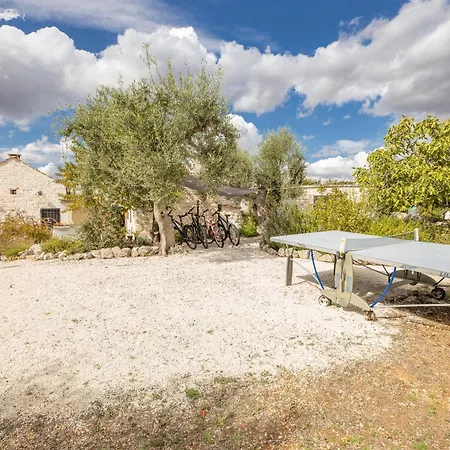 Trullo Dorato * ألبيروبيللو