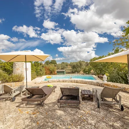 Trullo Dorato * ألبيروبيللو