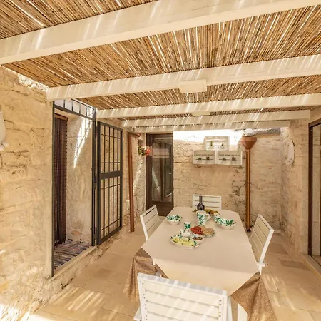 Trullo Dorato فيلة ألبيروبيللو