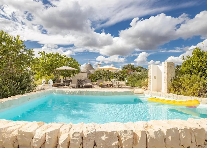 Trullo Dorato Villa *